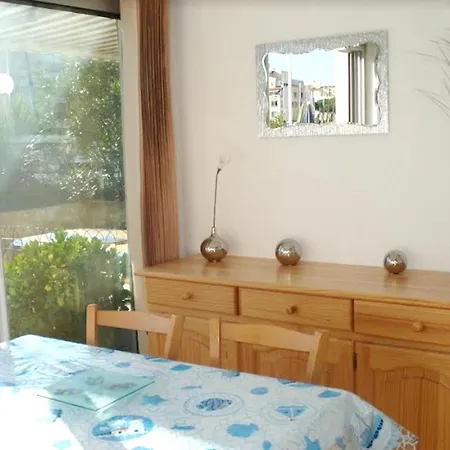 D'une A Avec Magnifique Vue Sur La Mer Et Jardin Clos Apartment Agde