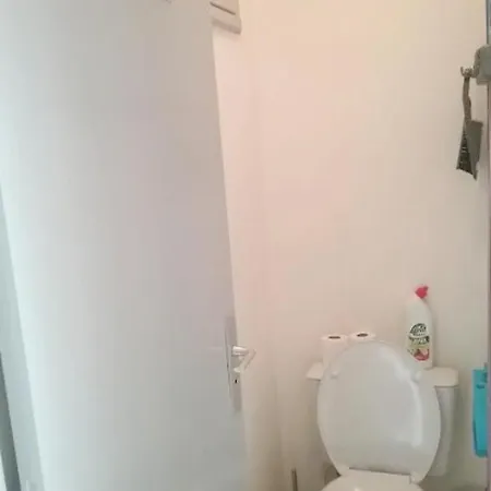 Apartment D'une A Avec Magnifique Vue Sur La Mer Et Jardin Clos *